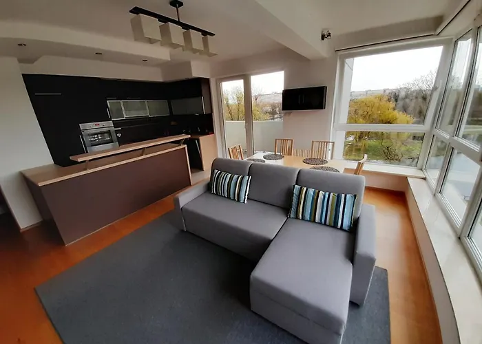 Parkview Apartment