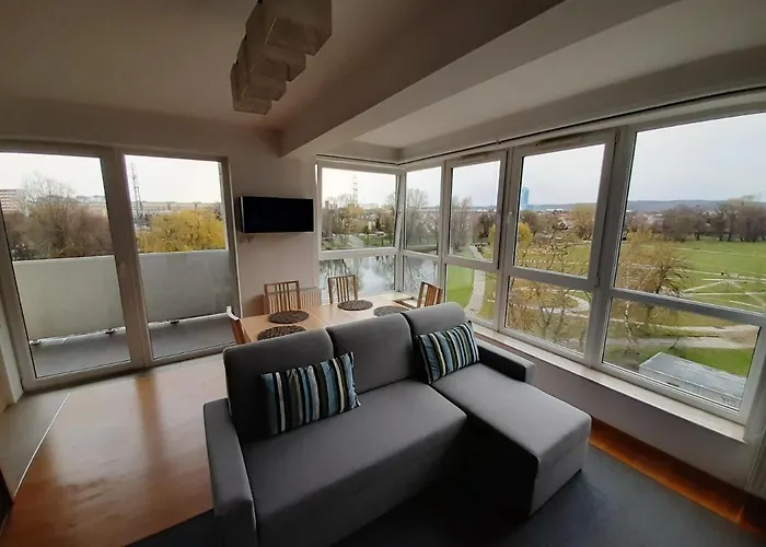 Parkview Apartment